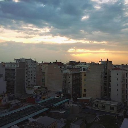 Tiny Loft Studio In The Heart Of Thessaloniki,17 Square Meters,On The Terrace Of The Building 外观 照片