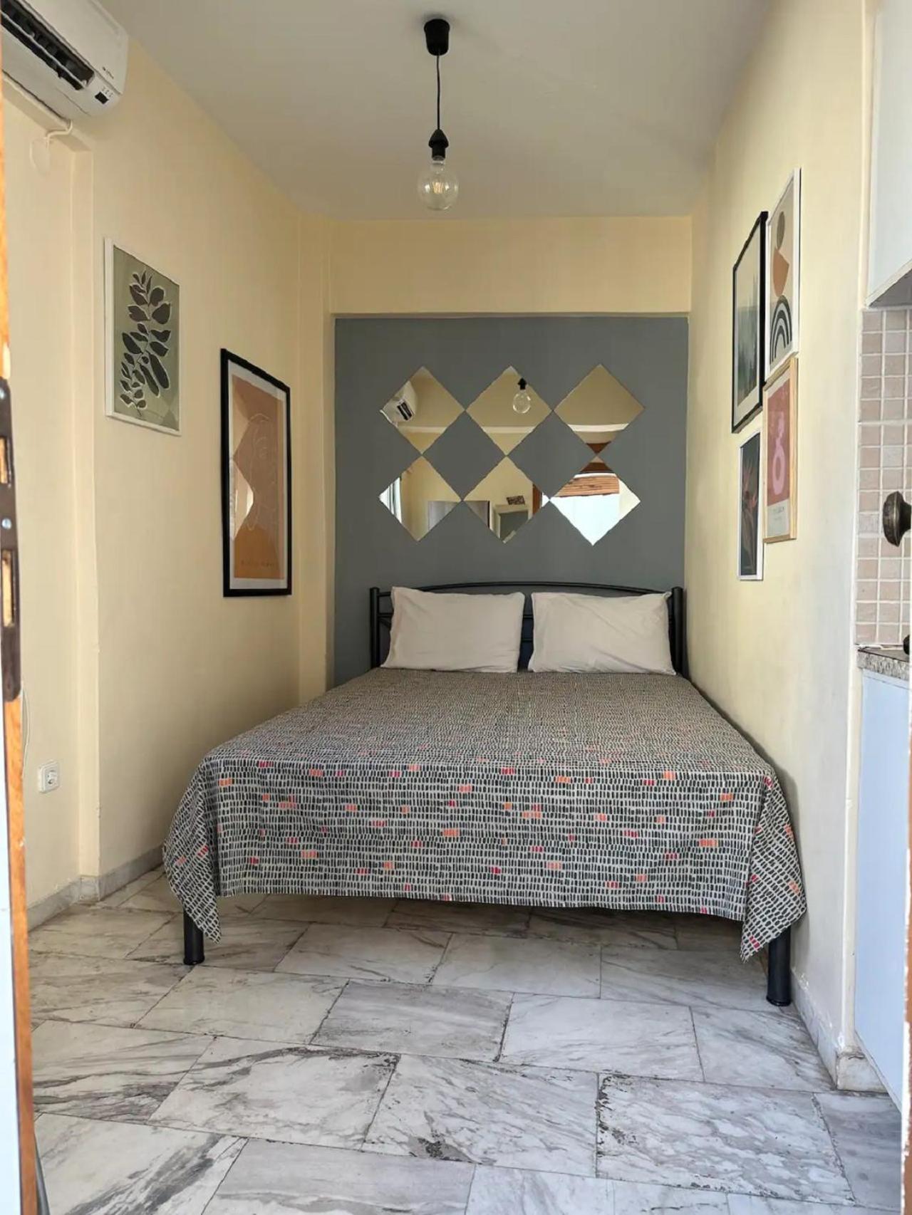 Tiny Loft Studio In The Heart Of Thessaloniki,17 Square Meters,On The Terrace Of The Building 外观 照片