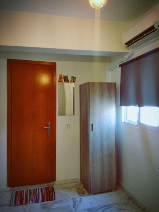 Tiny Loft Studio In The Heart Of Thessaloniki,17 Square Meters,On The Terrace Of The Building 外观 照片