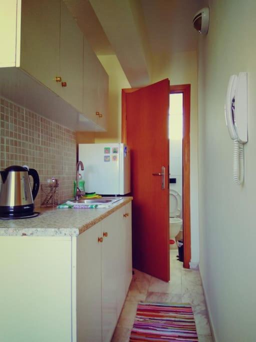 Tiny Loft Studio In The Heart Of Thessaloniki,17 Square Meters,On The Terrace Of The Building 外观 照片